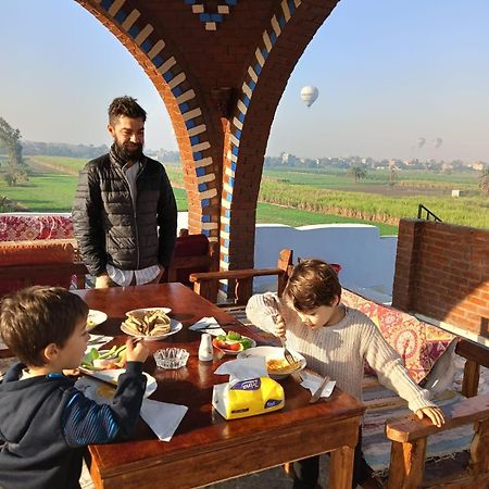 Quiet Gate Guest House Al Aqalitah Екстер'єр фото