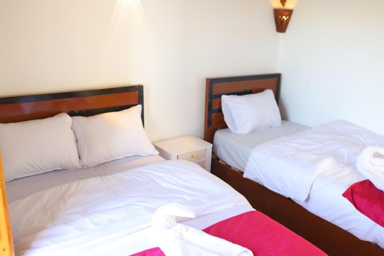Quiet Gate Guest House Al Aqalitah Екстер'єр фото