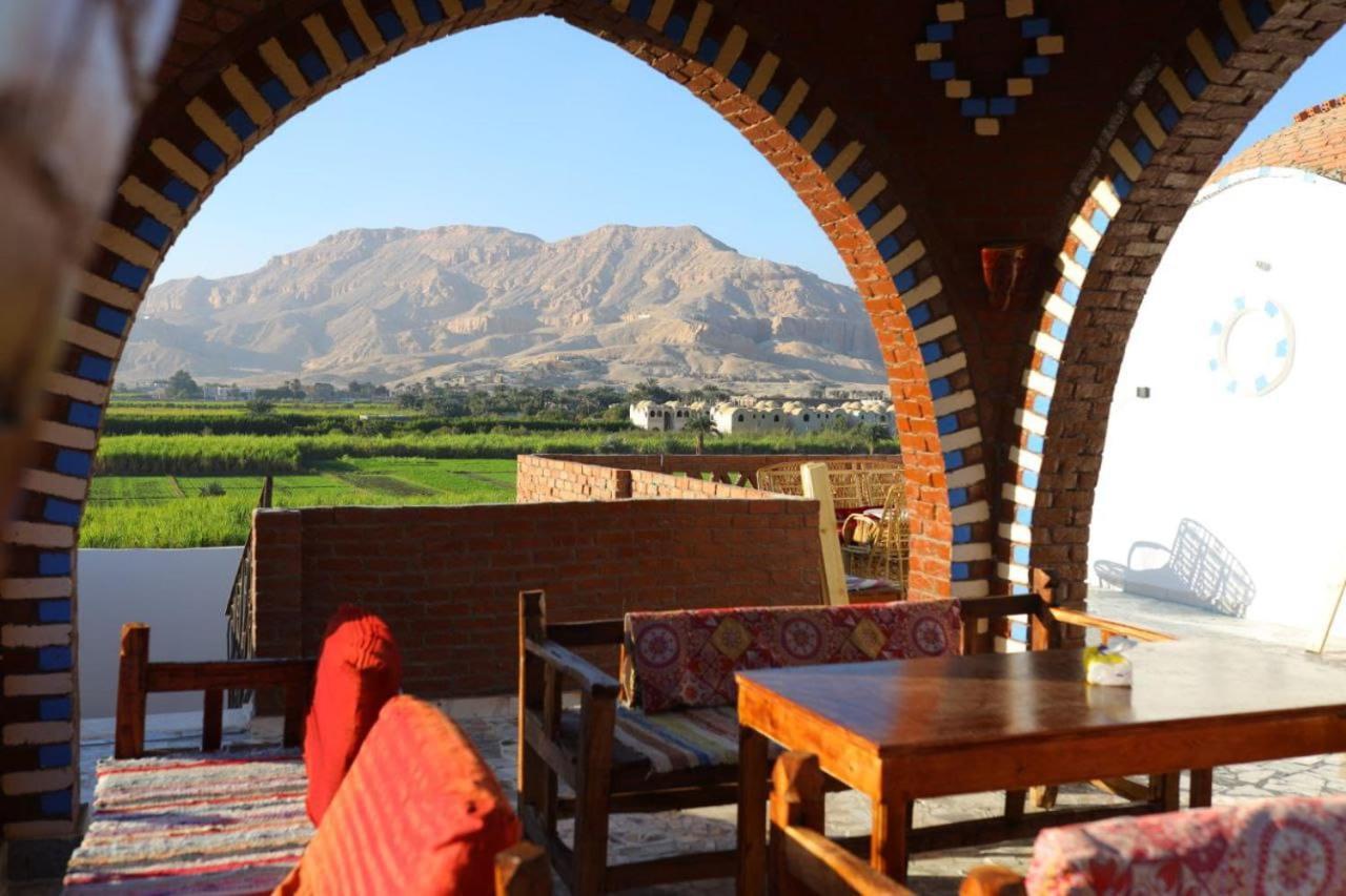 Quiet Gate Guest House Al Aqalitah Екстер'єр фото